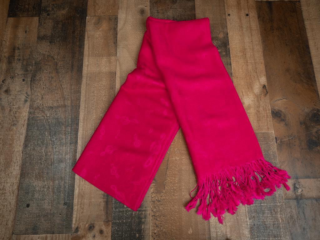 Classy all year ‘round with our elegant music themed pashminas. 70% pashmina fibers and 30% silk. 72 inches by 27 inches. Weight 0.50 lb Color: Hot Pink